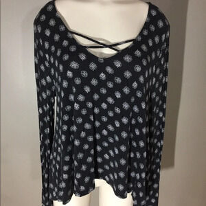 Mudd Long Sleeved Strappy Front Top L